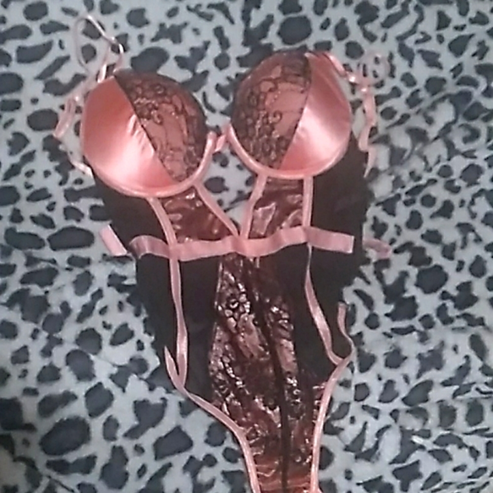 Brand New Pink and Black Lingerie !